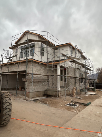 Main photo for 1432 W Pleasant View Dr