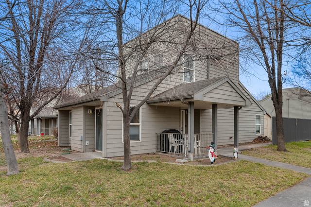 Main photo for 588 W Wolfe Grove Cir