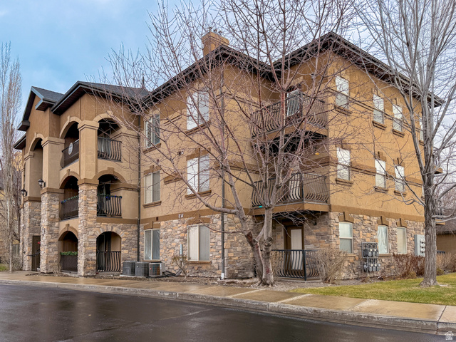 581 S 2220 W #301, Pleasant Grove UT 84062