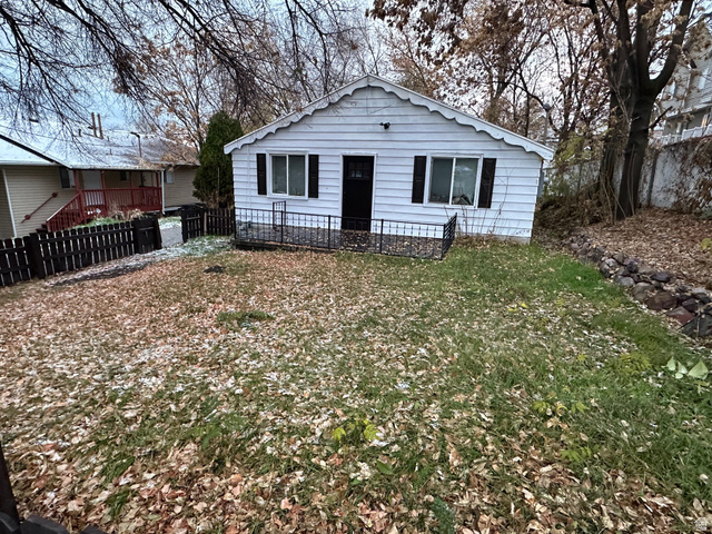 2066 S CALIFORNIA AVE, Provo UT 84606