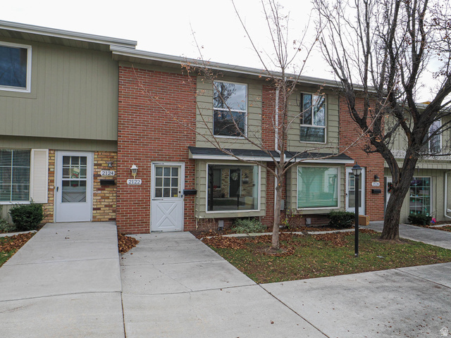 2122 E GEORGETOWN SQ, Millcreek UT 84109