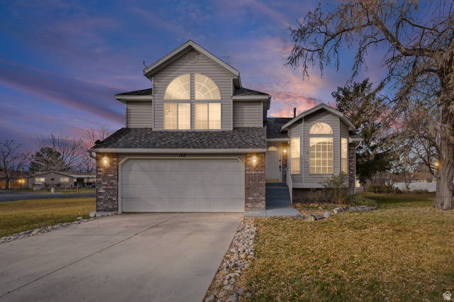 Main photo for 160  Country Club Dr