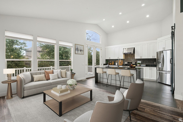 9297 S AVIGNON PL ,West Jordan UT 84088