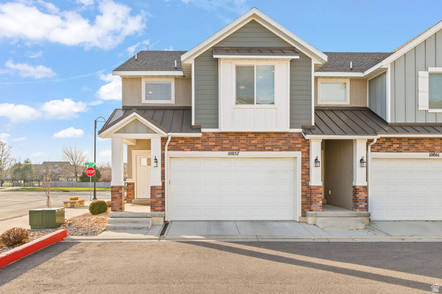 Main photo for 10857 N Marble Mnr