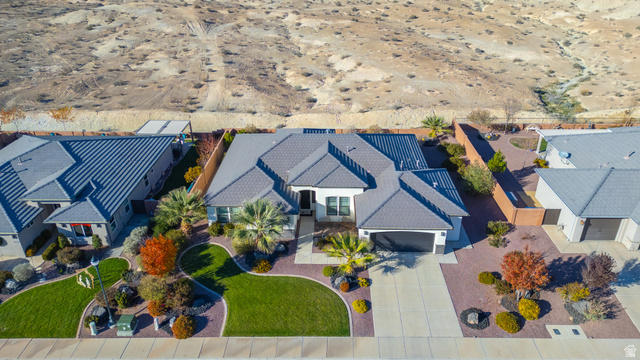 1651 E Wolf Hole Dr
                     MLS #2128551