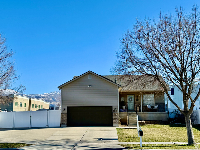 2243 S 1350 W
                     MLS #2128616