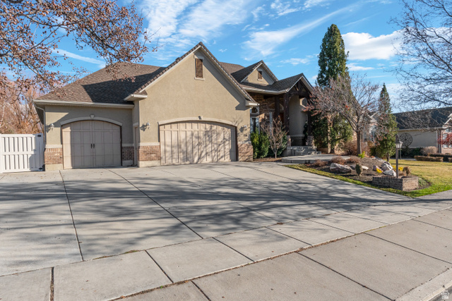 186 N MOUNTAIN VISTAS RD, Kaysville UT 84037