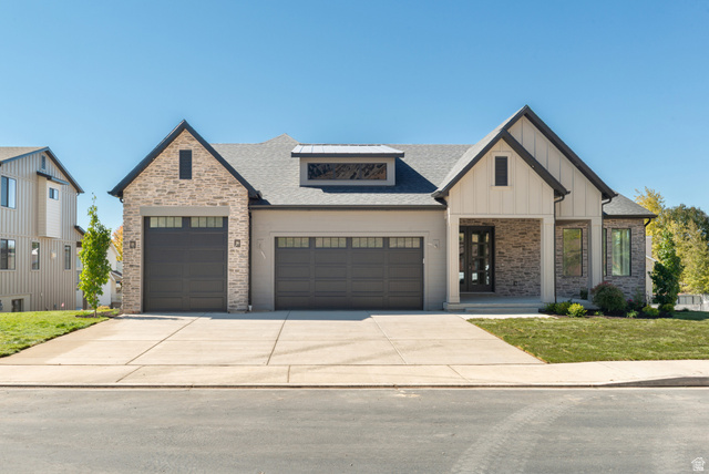 1727 N Siena Cir #4
                     MLS #2128672