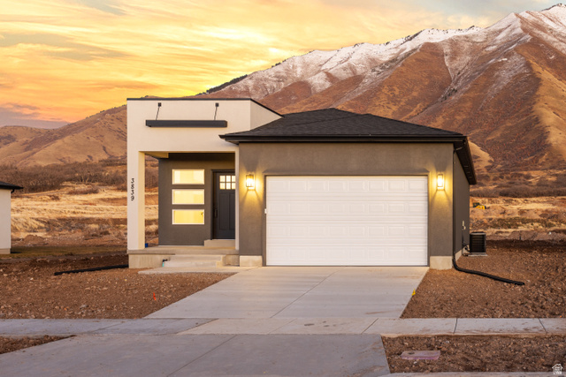 3846 S Woodland Ave #305
                     MLS #2128696