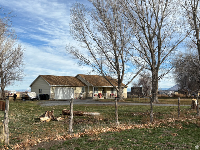 231 E North St
                     MLS #2128809