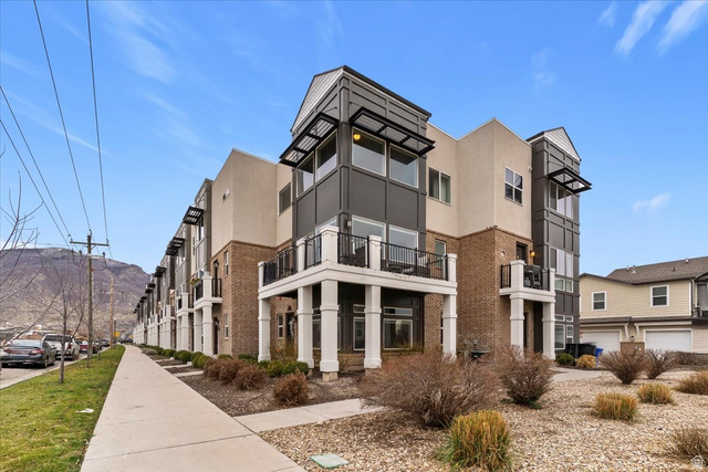 Main photo for 1196 W Clark Ln