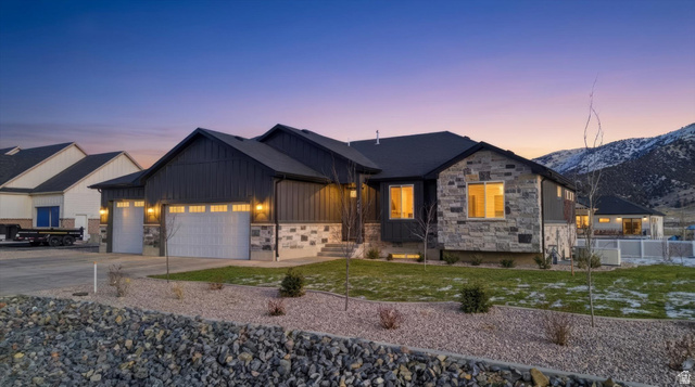 553 S Lake View Dr
                     MLS #2128904