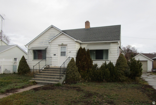 Main photo for 326  Bannock St