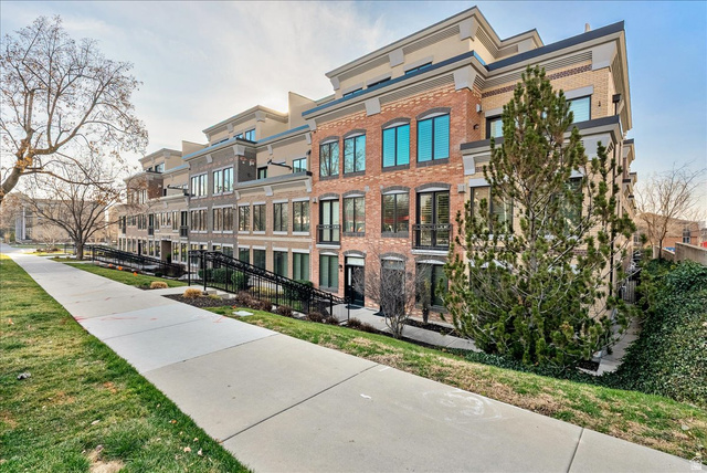 88 S 900 E #205, Salt Lake City UT 84102