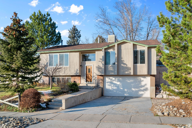 2333 E Cliff Swallow Dr
                     MLS #2129042