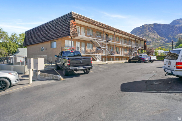 3460  Brinker Ave
                     MLS #2129182