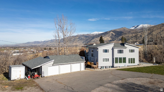 415 E PANORAMIC DR, Hyrum UT 84319