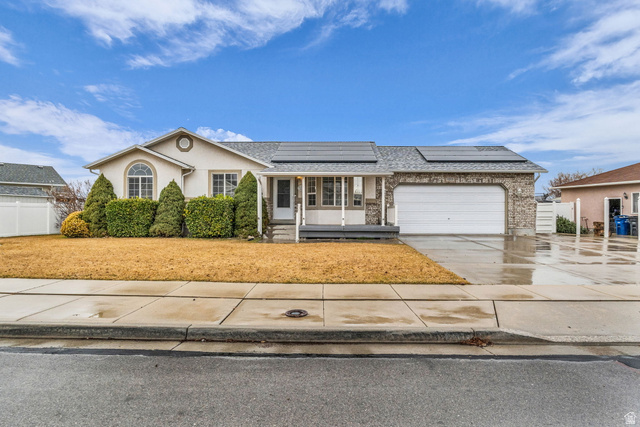 9203 S Holly Lily Ln
                     MLS #2129586