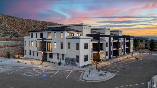 170 N Chaparral Dr
                     MLS #2129954