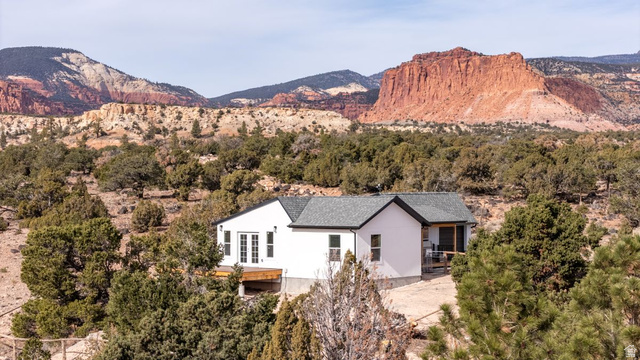 523 W 1000 North St #37
                     MLS #2129985