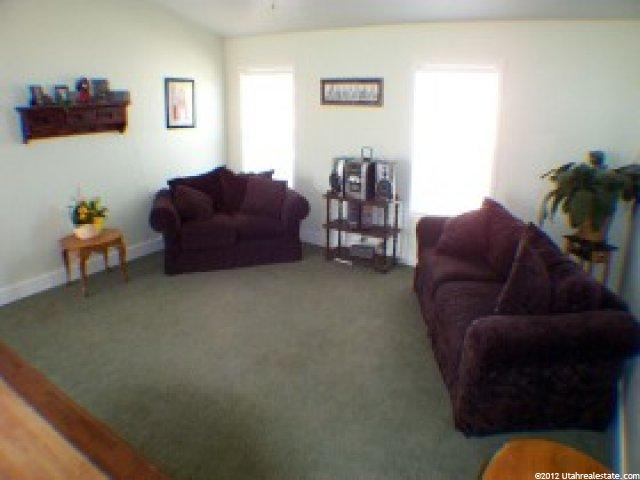 195 N 800 W, Hyrum, UT 84319 — photo 2