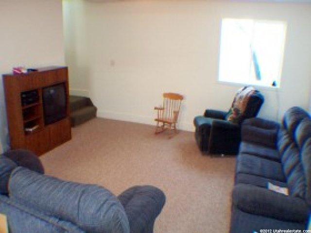 195 N 800 W, Hyrum, UT 84319 — photo 4