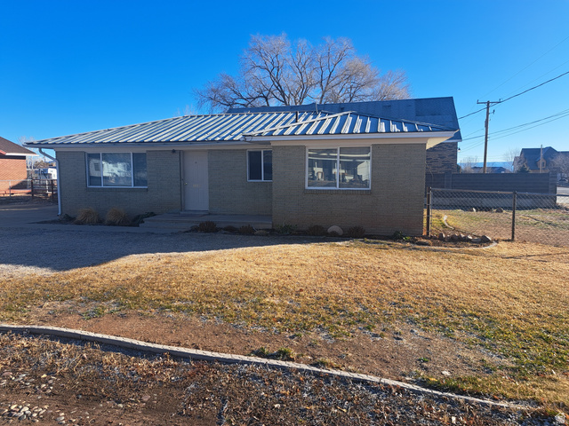 1012 N 3000 W
                     MLS #2130081