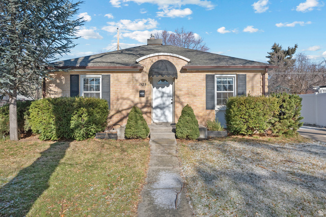 1925 E SYLVAN AVE, Salt Lake City UT 84108