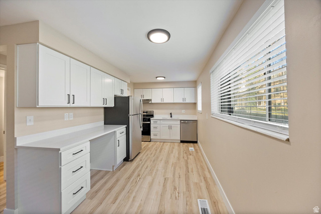 2220 E MURRAY HOLLADAY RD #110, Holladay UT 84117