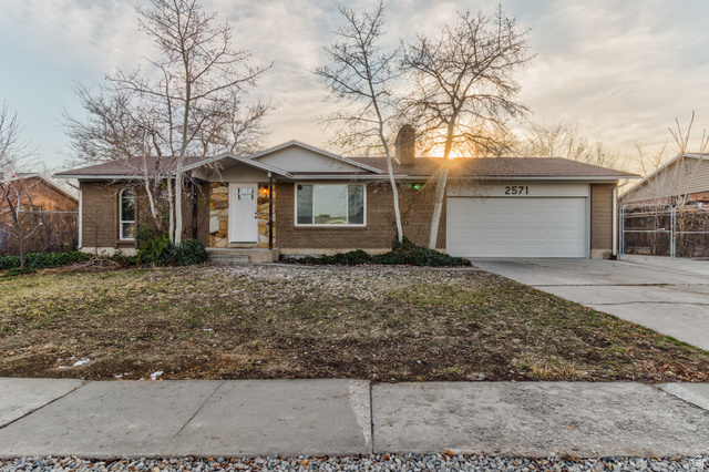 2571 W SURREY RD, Taylorsville UT 84129