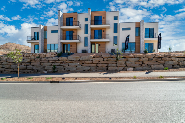 2781 N SILVER CHOLLA LN #73, St George UT 84770