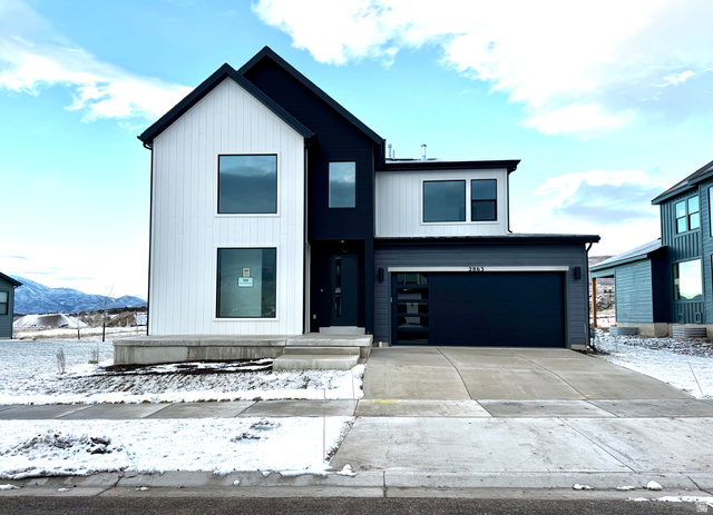 2862 E Hayloft Ln #255
                     MLS #2130598