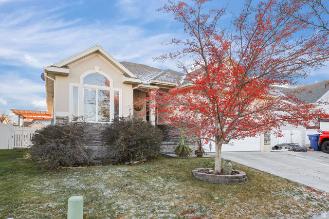 302 E INTERLOCHEN LN, Stansbury Park UT 84074