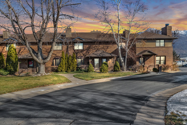 1425 E 5850 S #4E, South Ogden UT 84405