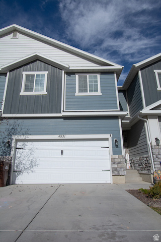 4931 E Hidden Steppe Bnd