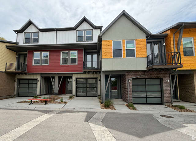 253 W Bishop Pl #2-10
                     MLS #2130776