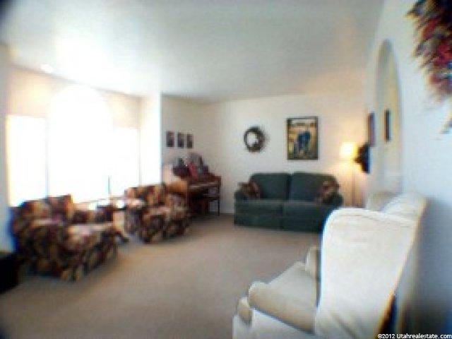 332 E 2475 N, North Logan, UT 84341 — photo 6