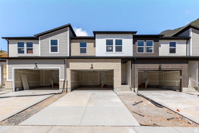 5281 S Acacia Dr #713
                     MLS #2130947