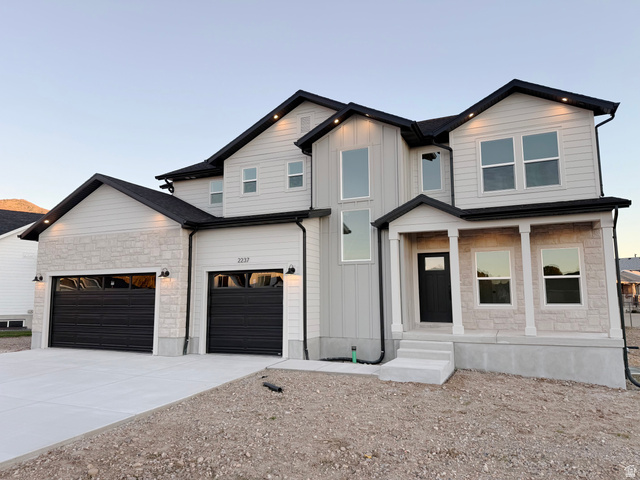 2237 E Parkside Cir
                     MLS #2130955