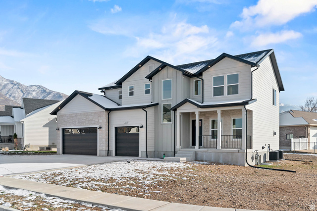 2237 E PARKSIDE CIR, South Ogden UT 84403