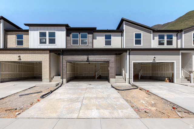 5287 S Acacia Dr #714
                     MLS #2130960