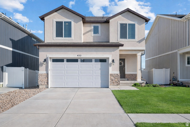 452 N Commodore Ln
                     MLS #2130967