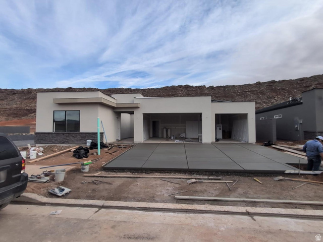 1875 S Queens Garden Dr #4253
                     MLS #2130977