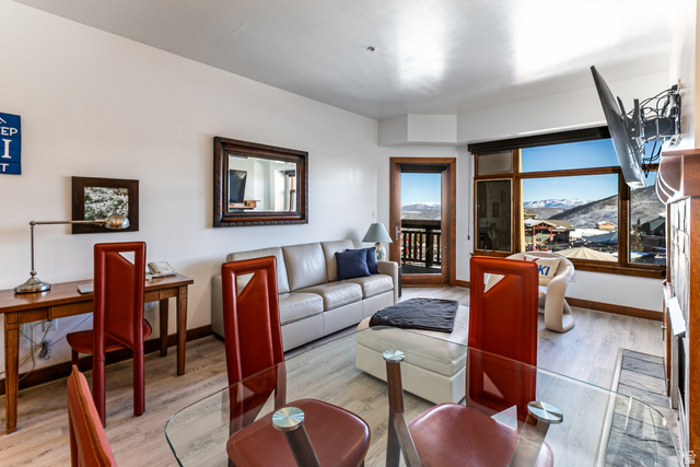 3720 SUNDIAL CT #B-319, Park City UT 84098