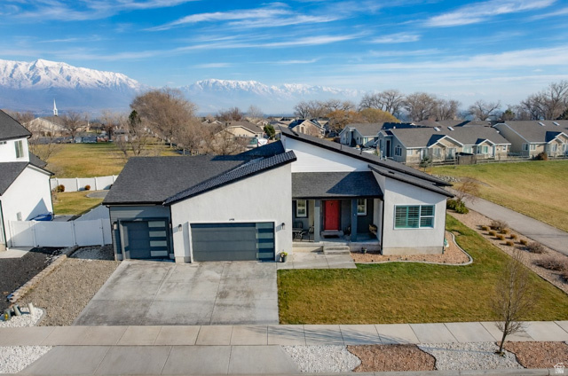 598 S Crooked Post Way
                     MLS #2131066