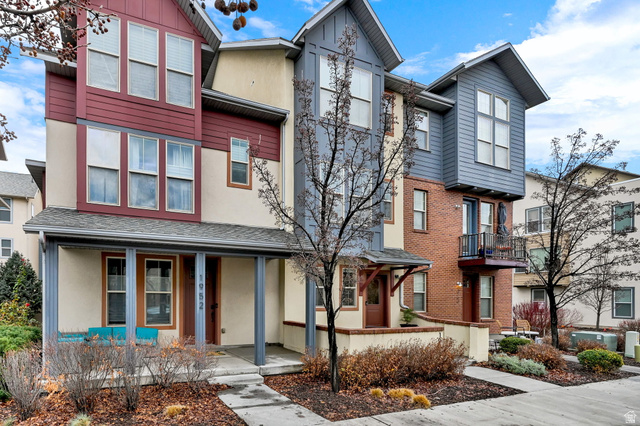 1956 S GRANT AVE, Ogden UT 84401