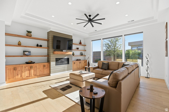 2197 W Reserve Cir
                     MLS #2131113