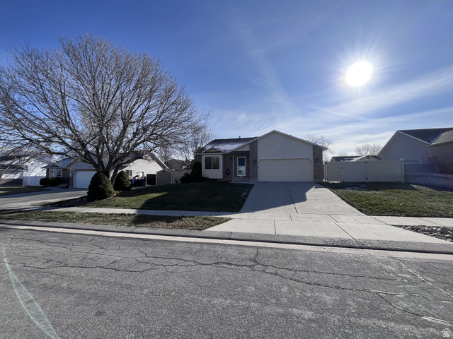 1401 W GREEN HEDGE WAY, West Jordan UT 84084