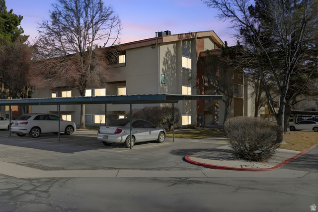 1829 W 7600 S #G301, West Jordan UT 84084