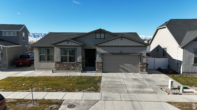 Main photo for 347 N Maple Shade Ln